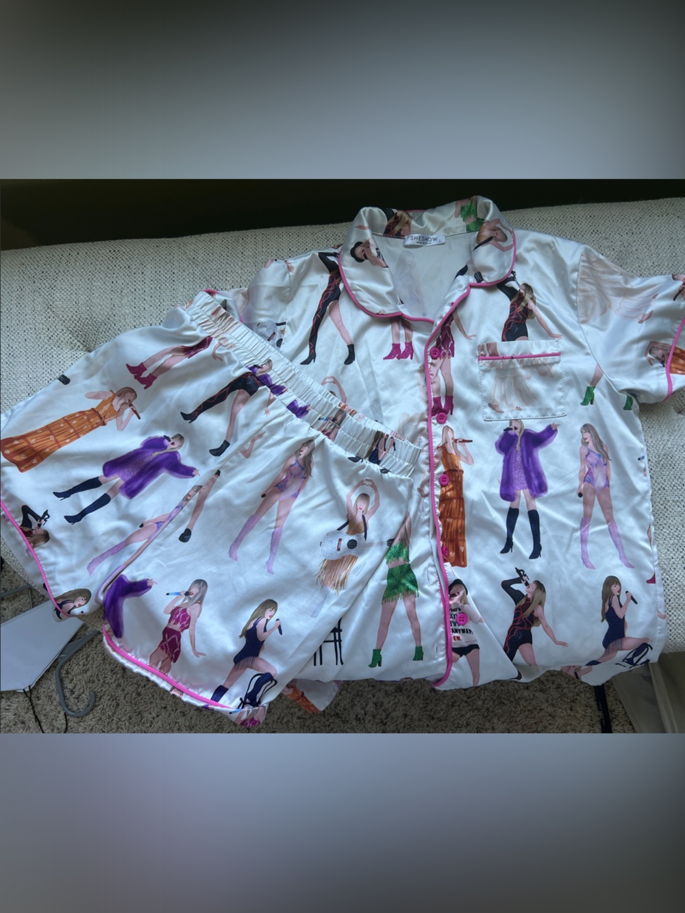 Taylor Swift Short Pajama Set with Pink Trim